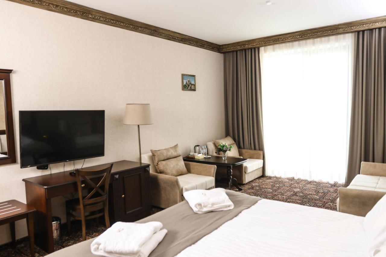 Hotel Konyak