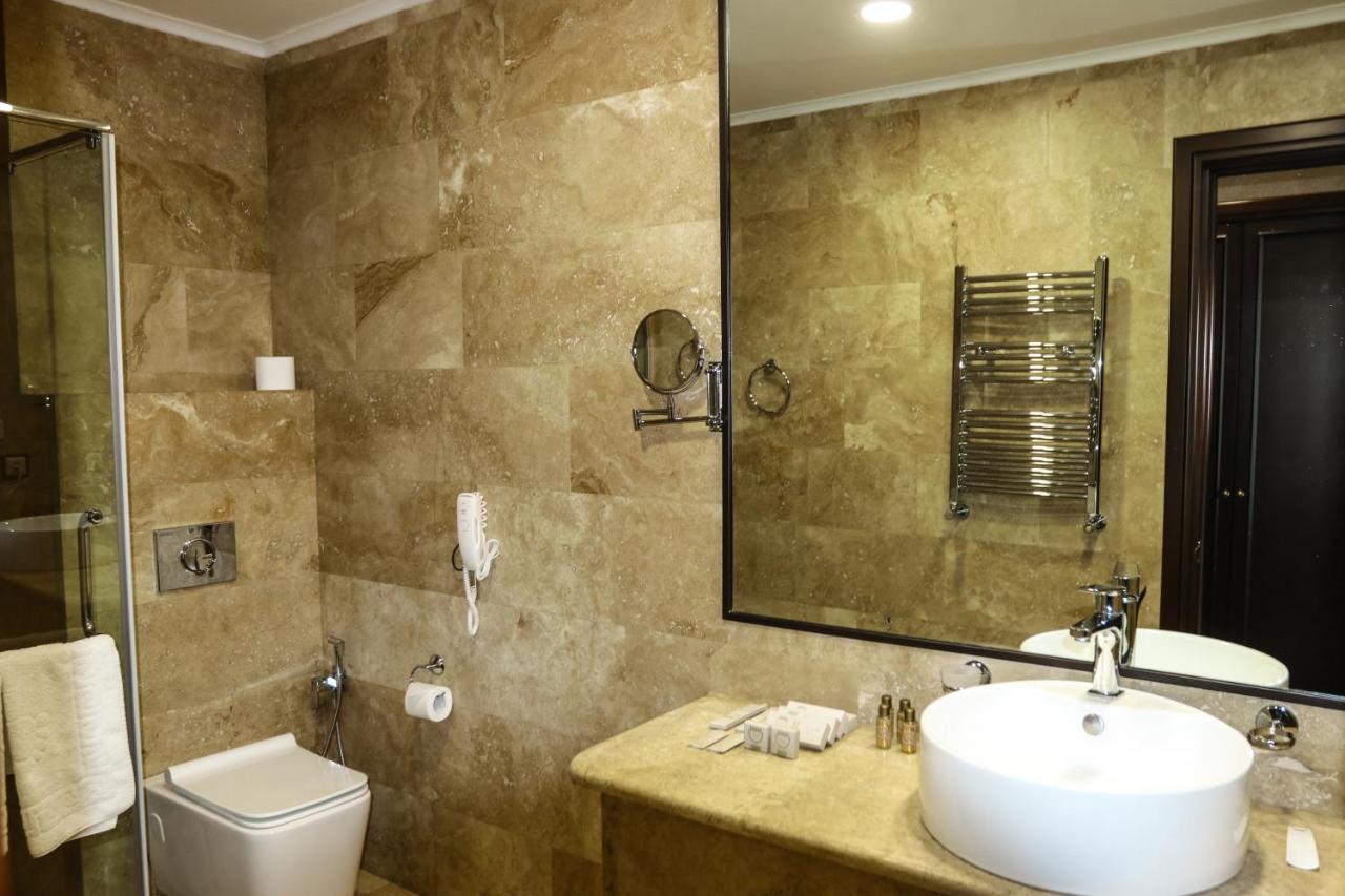 Konyak Hotel 4*
